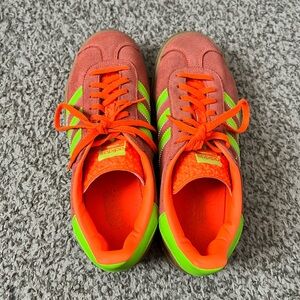 Adidas gazelle bold - Orange and Green 7.5 Women